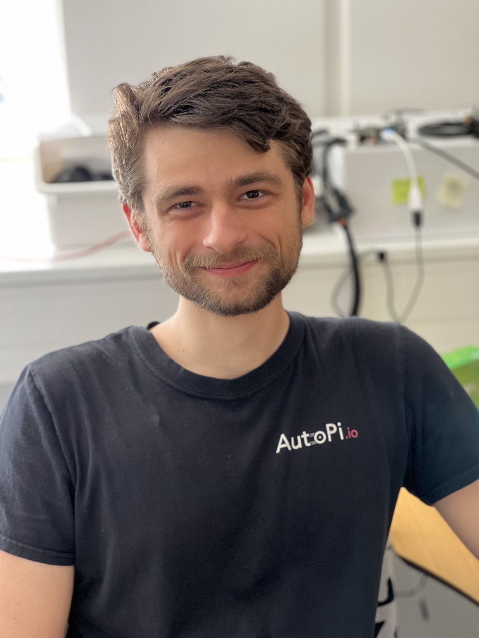 AutoPi.io - Nikola Velichkov
